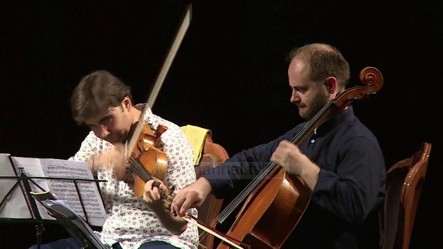 Sërish në Tiranë, si dikur në një klasë - Top Channel Albania - News - Lajme