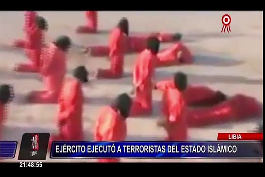 Ejército de Libia ejecutó a presuntos terroristas con el método de los yihadistas