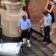 Robot Satpam Bunuh Diri