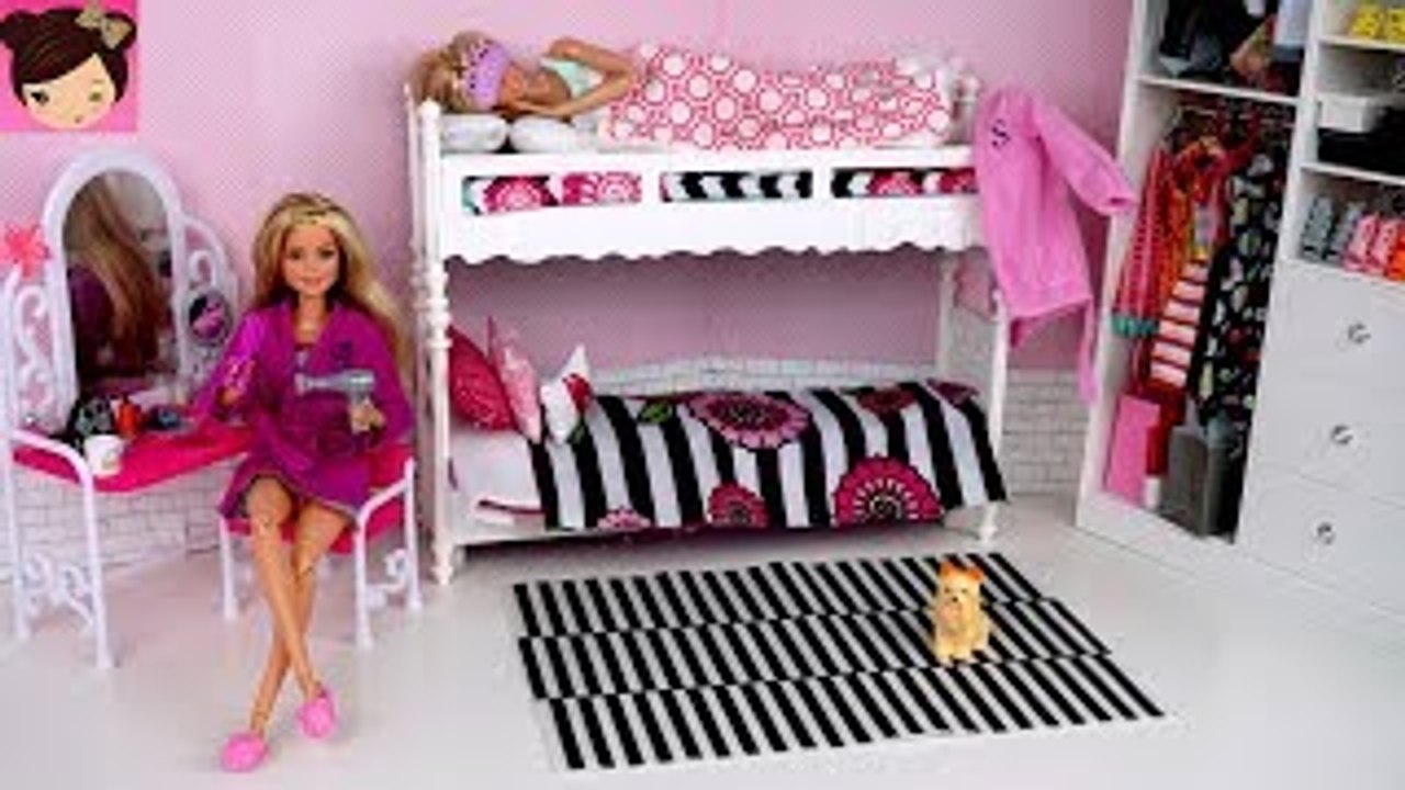 Barbie Twins Bunk Bed - Pink Bedroom Morning Routine with Wardrobe Toy -  Dailymotion Video