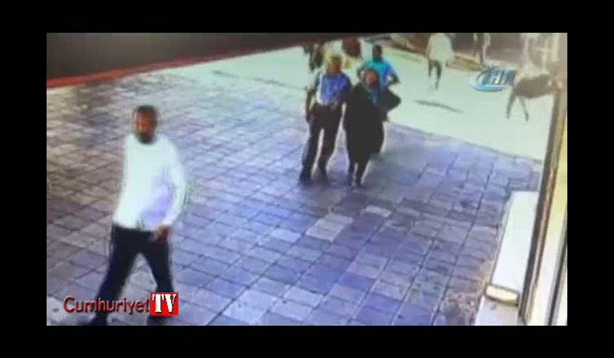 İstanbul'da kap kaç dehşeti kamerada