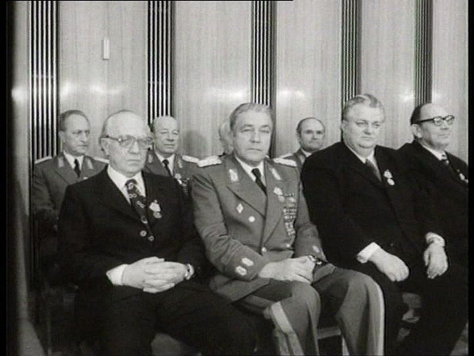 Armeefilmschau 3-4/1976