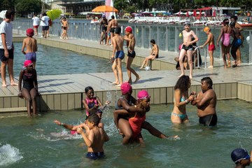 Une bactérie entraîne la fermeture temporaire du bassin de la Villette.