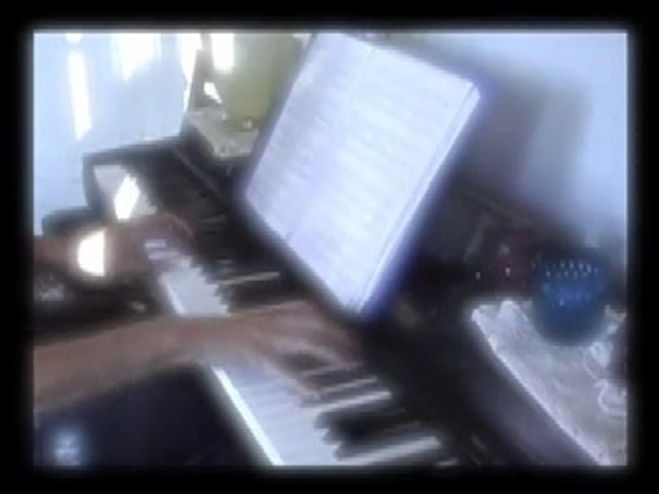L'hymne à l'amour au piano