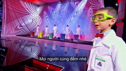 Câu nhóc Manson này là thành viên của nhóm MENSA... - Little big shots vietfans