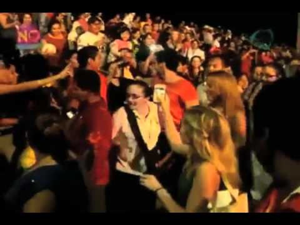 No lo Cuentes. David Zepeda se presentó en el Carnaval de Coatzacoalcos, Veracruz