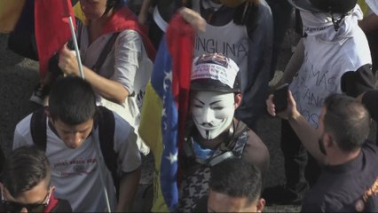 Download Video: Venezuela: Vigil held in Caracas to mourn deaths of protesters