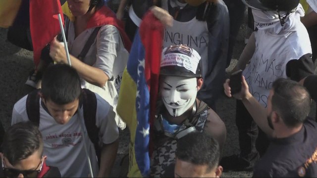 Venezuela: Vigil held in Caracas to mourn deaths of protesters