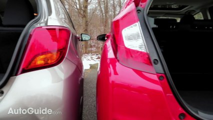 Reviews car - 2015 Honda Fit vs. 2015 Toyota Yaris