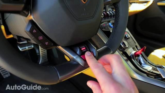 Reviews car - 2015 Lamborghini Huracán LP 610-4 Review - First Drive