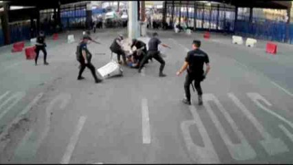 Hiere a un policía al grito de "Alá es grande" en la frontera de Melilla