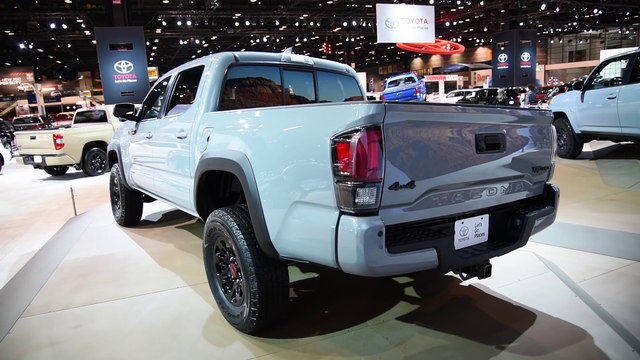 Reviews car - 2017 Toyota Tacoma TRD Pro - 2016 Chicago Auto Show
