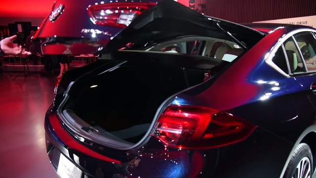 Reviews car - 2018 Buick Regal Sportback & Buick Regal TourX Wagon - First Look