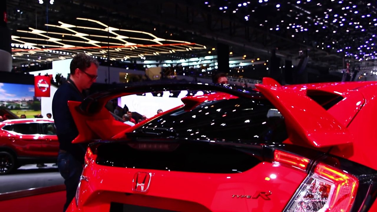 Reviews car - 2018 Honda Civic Type R First Look - 2017 Geneva Motor Show