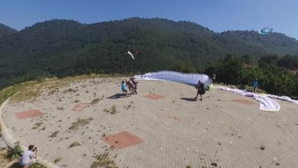 Yamaç Paraşütünün Yeni Adresi "Kartepe"