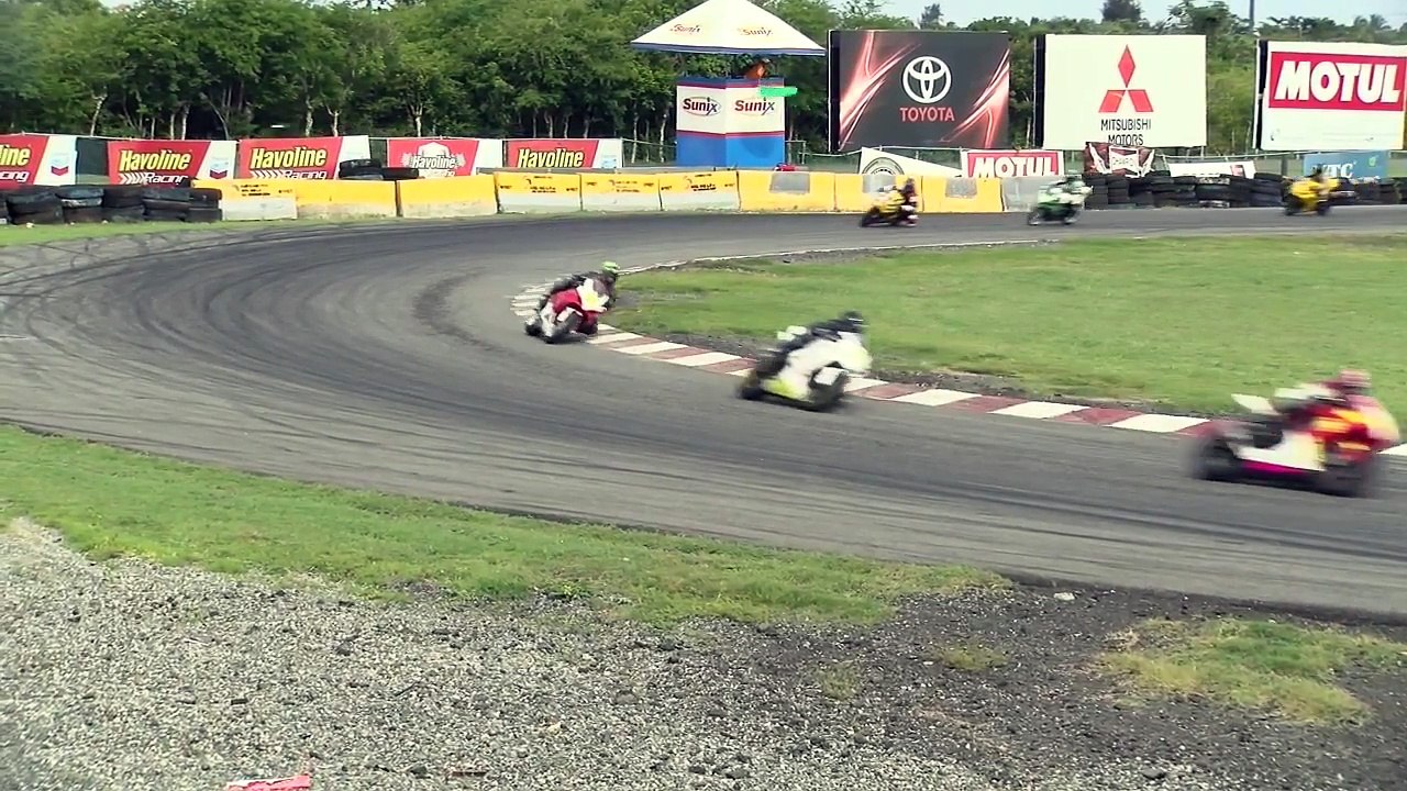 2da. manga de la categoría Amateur en la 2da. Fecha del Campeonato Nacional de Motociclismo 2017