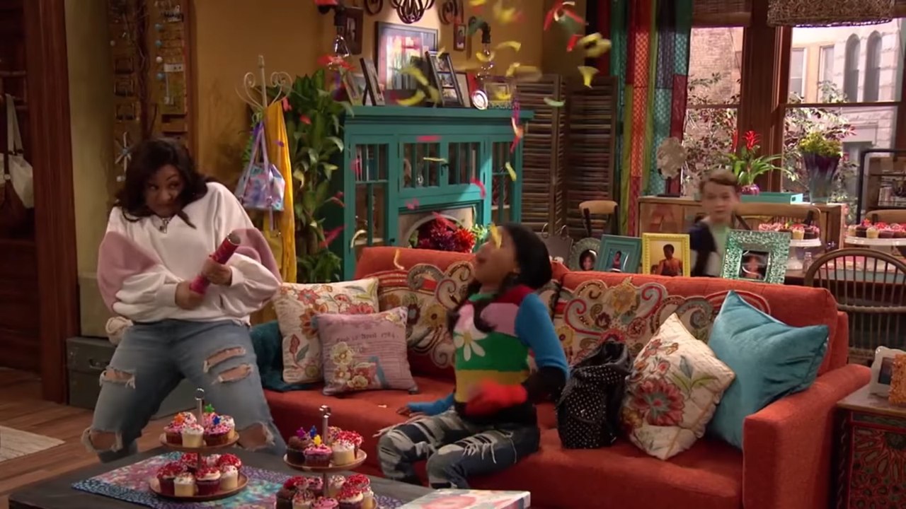 Raven's Home Season 1 Episode 2 - Big Trouble In Little Apartment | HD ...