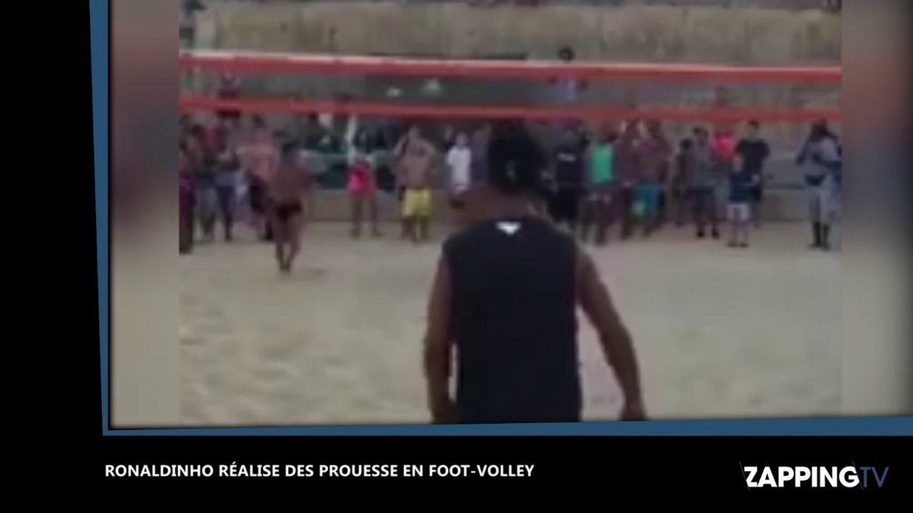 Ronaldinho réalise des gestes techniques de fou en foot-volley (Vidéo)