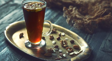 طريقة عمل عصير دبس العنب بالمكسرات بالفيديو