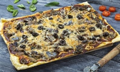 طريقة عمل بيتزا السردين بالفيديو