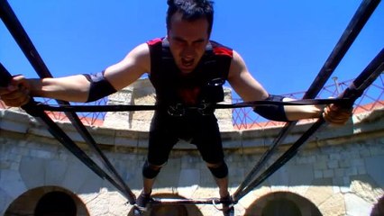 Fort Boyard : Alex Goude affronte sa peur du vide