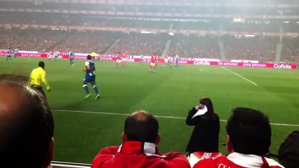 Golo de Hulk ao Benfica