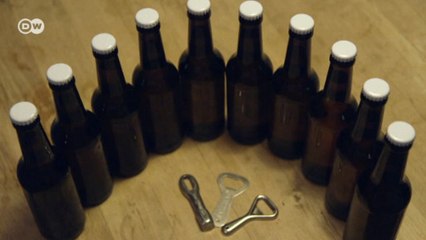 O modo alemão de abrir uma cerveja