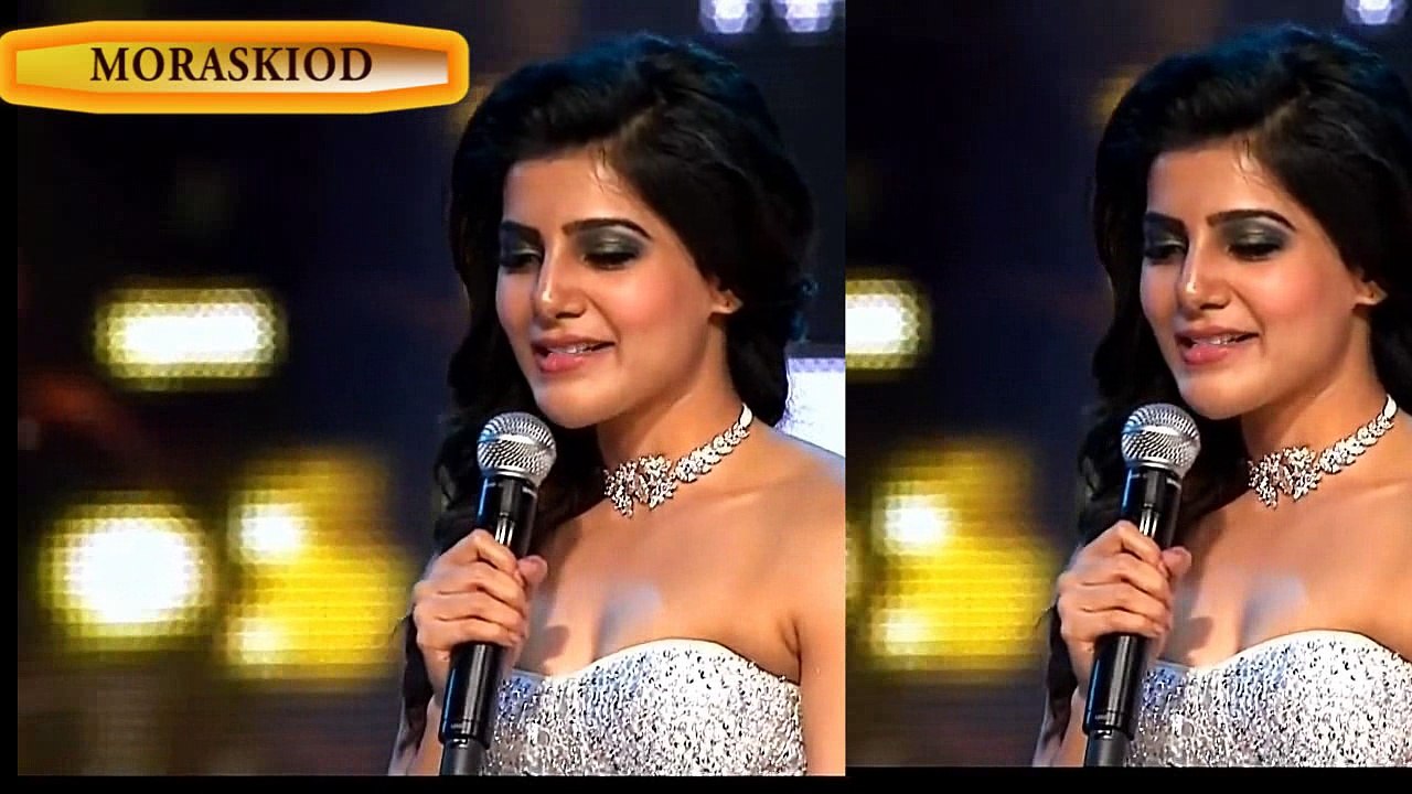 Samantha hot showing in Award Function