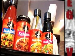 How To Make Hot & Sour Veg Soup - Ching's Secret