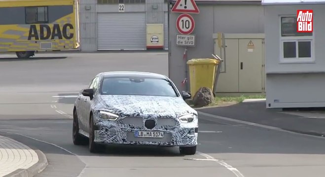 VÍDEO: El Mercedes AMG GT4 llega en 2018, míralo en fase pruebas