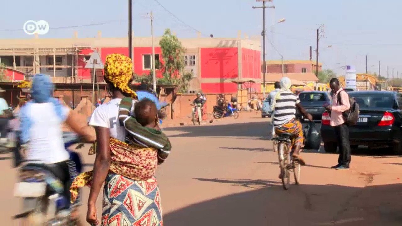 Hilfe für HIV-positive Mütter in Burkina Faso | DW Deutsch