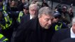 Le cardinal Pell au tribunal pour des accusations d'abus sexuels