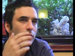 J'ai toujours rêvé d'être un gangster (2007) Interview de Samuel Benchetrit_ (480p_25fps_H264-128kbit_AAC)