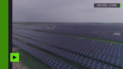 La Chine construit une centrale solaire en forme de panda géant