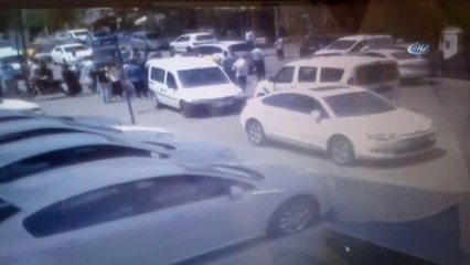 Yunus Ekipleri Kaza Yaptı: 2 Polis Yaralı