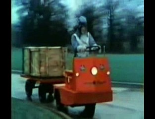 272 Doctor Who Classic - S07E03 - Partie 07 - The Embassadors of Death