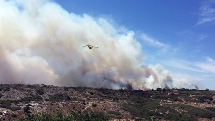 Incendie en Paca - Vidéo : les Canadair luttent contre les flammes à Carro