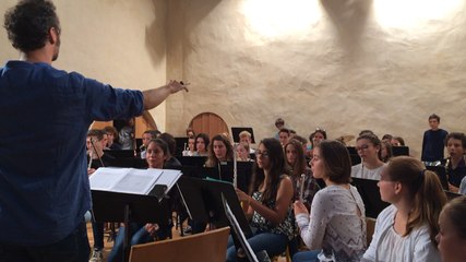 Dans les coulisses de l'orchestre éphémère