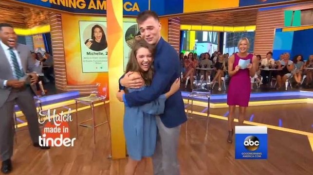 Trois ans après leur match Tinder, ils se rencontrent enfin