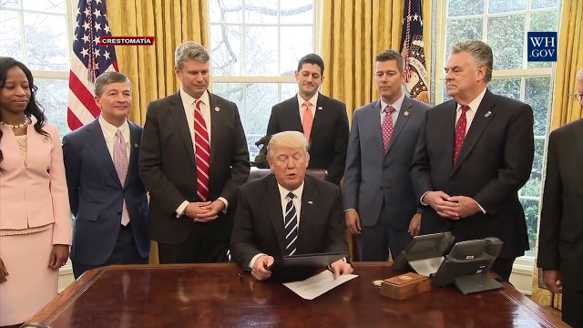 SENADORES REPUBLICANOS CONSIGUEN VOTO PARA INICIAR NUEVO DEBATE SOBRE EL FUTURO DEL OBAMACARE