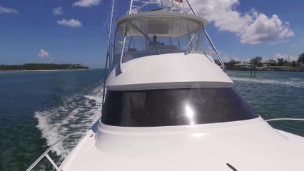 Yachting Cruises to Bimini on a Viking 52