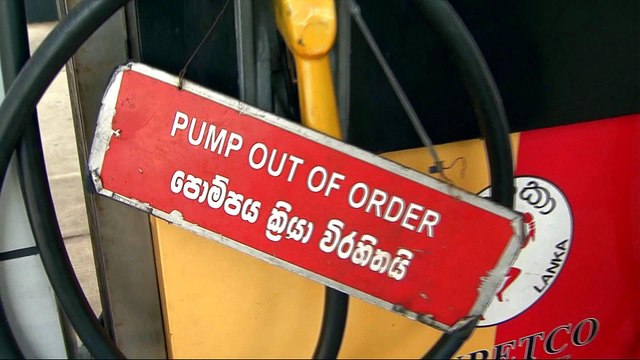 Sri Lanka deploys troops amid strike by oil workers