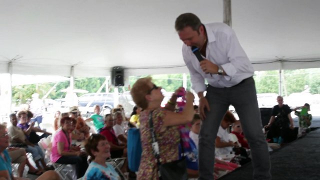 Colin Paul sings 'Please Don't Stop Loving Me' Elvis Week 2014 video