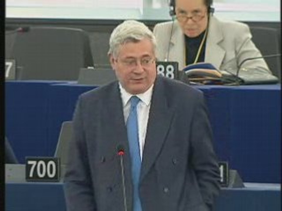 FN - Constitution Européenne - Super état
