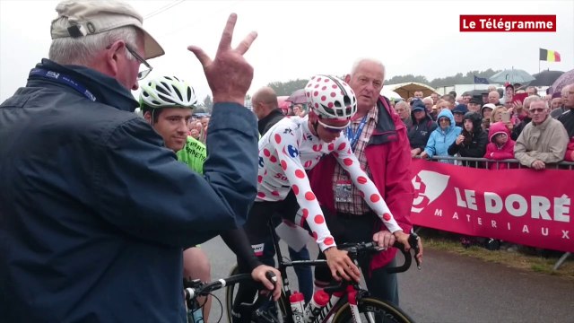 57e Ronde des Korrigans. Warren Barguil remonte sur son vélo !