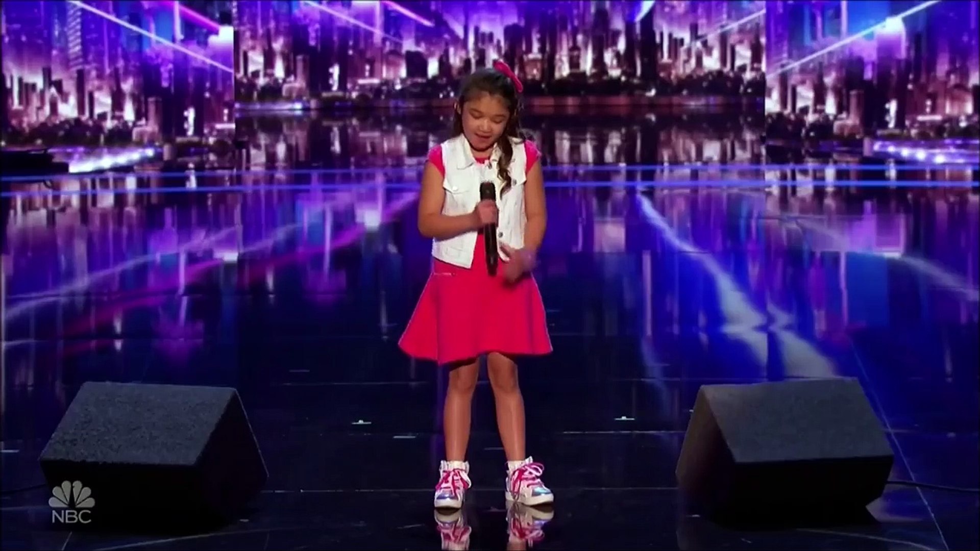 Angelica Hale: gets GOLDEN BUZZER after burning down AGT with "GIRL ON FIRE" | AGT S12 Episode 8