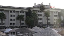 Muğla Katar Emiri Thani Içinde Turist Bulunan Otelini Tahliye Ettirdi