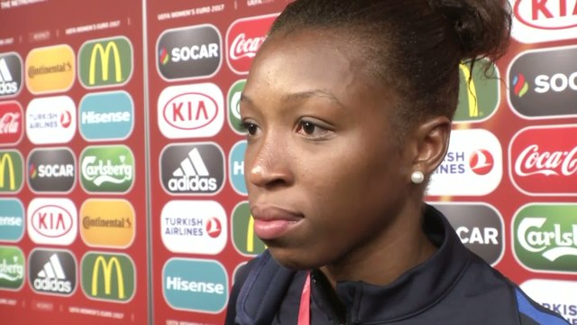 Foot - Euro (F) - Bleues : Geyoro «On y a cru jusqu'au bout»