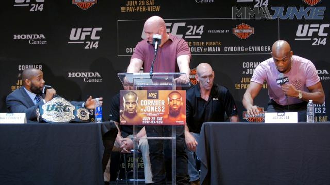 Daniel Cormier again hammers steroids with Jon Jones, who calls him '206.2-pound champion'