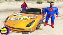 Superhéroe Spiderman transportado por juguetes de coches canciones infantiles en Inglés conductor del coche del hombre araña